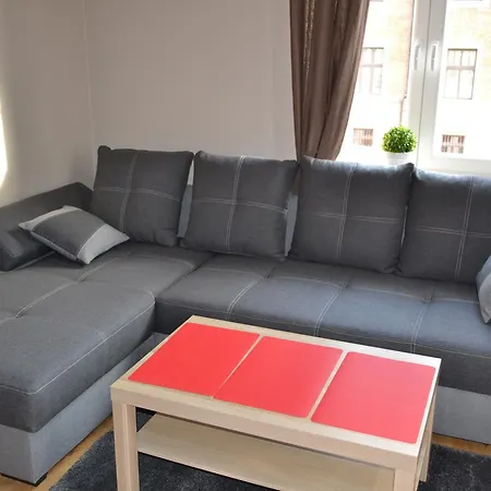 Smart Apart 3*